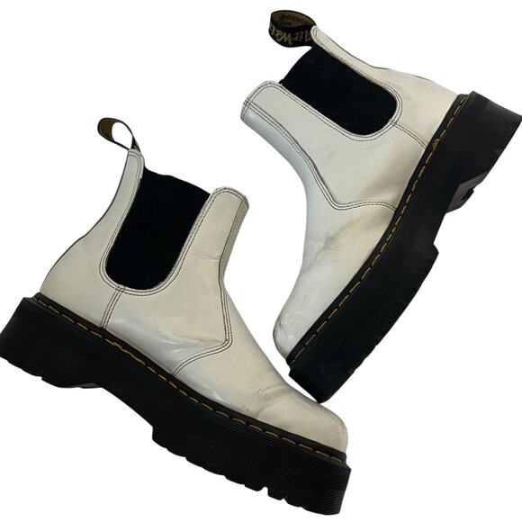 Dr. Martens 2976 Chelsea Platform Boots White Smooth Leather 1.5″ Platform EU 42 - Picture 10 of 10